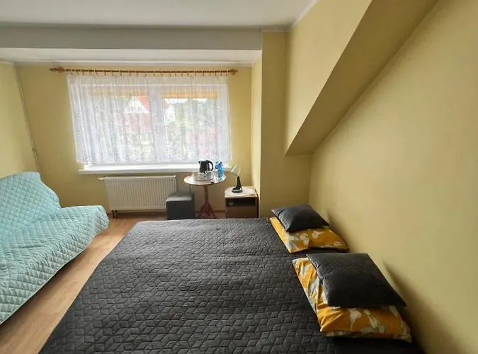 Pracownicze - Polna 22 Pensión *